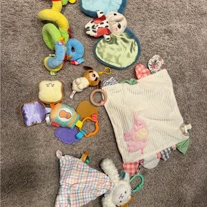 Baby Sensory Toy Set - Plush Lovey, Teethers & Rattles - Pastel Multi
